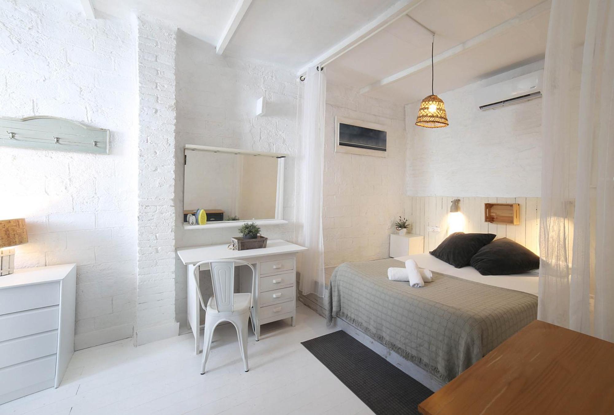 Fridays Flats Casa Lavander บาร์เซโลนา ภายนอก รูปภาพ